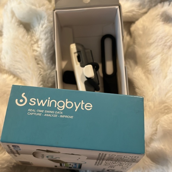 Like new! Golf’s most trusted golf swing analyzer! Swingbyte golf swing analyzer - Picture 4 of 5